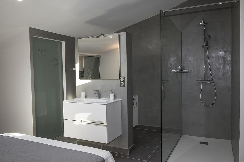 Gite Les Courlis Saint-Étienne-du-Grès 외부 사진
