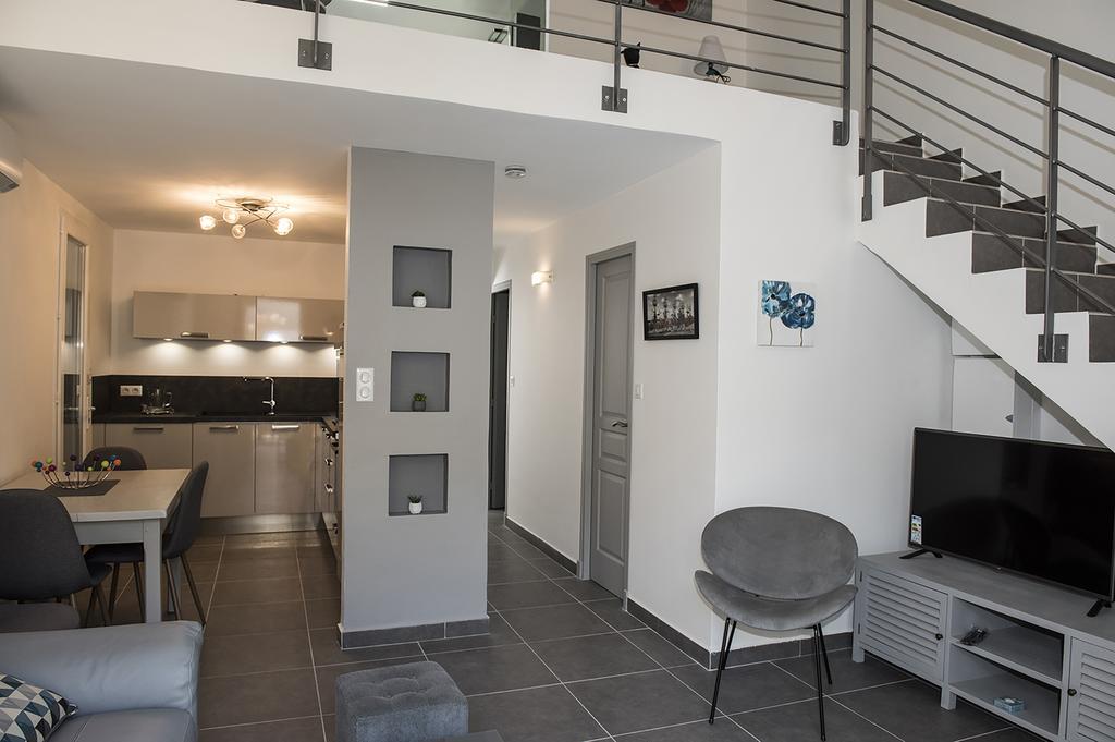 Gite Les Courlis Saint-Étienne-du-Grès 외부 사진